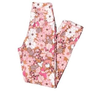 Aerie Offline 7/8 Crossover Groovy Leggings